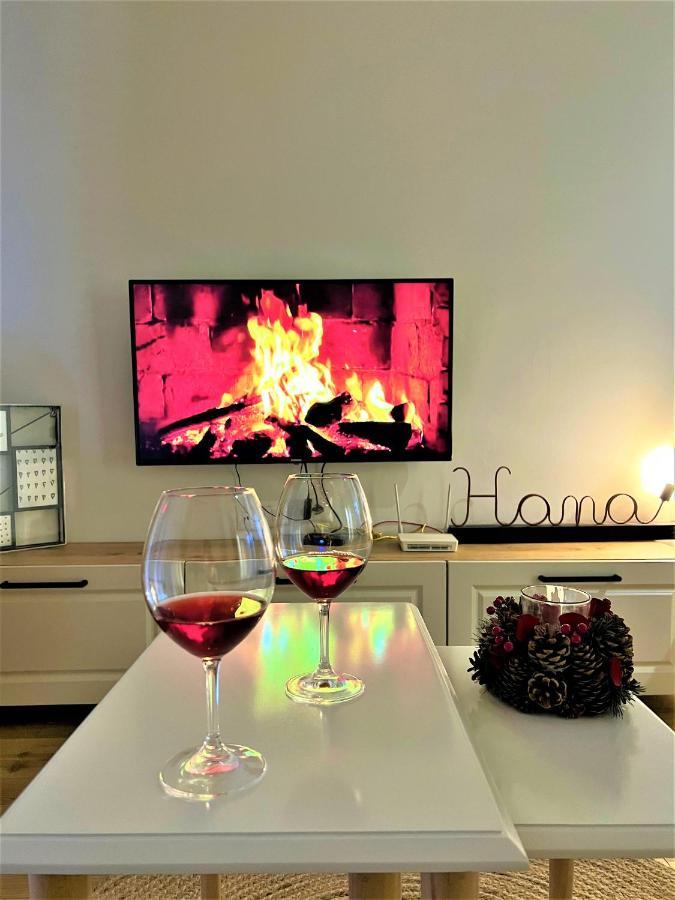 Apartment In The Heart Of Old Bazaar, Tirana - Hana Apartments Eksteriør bilde