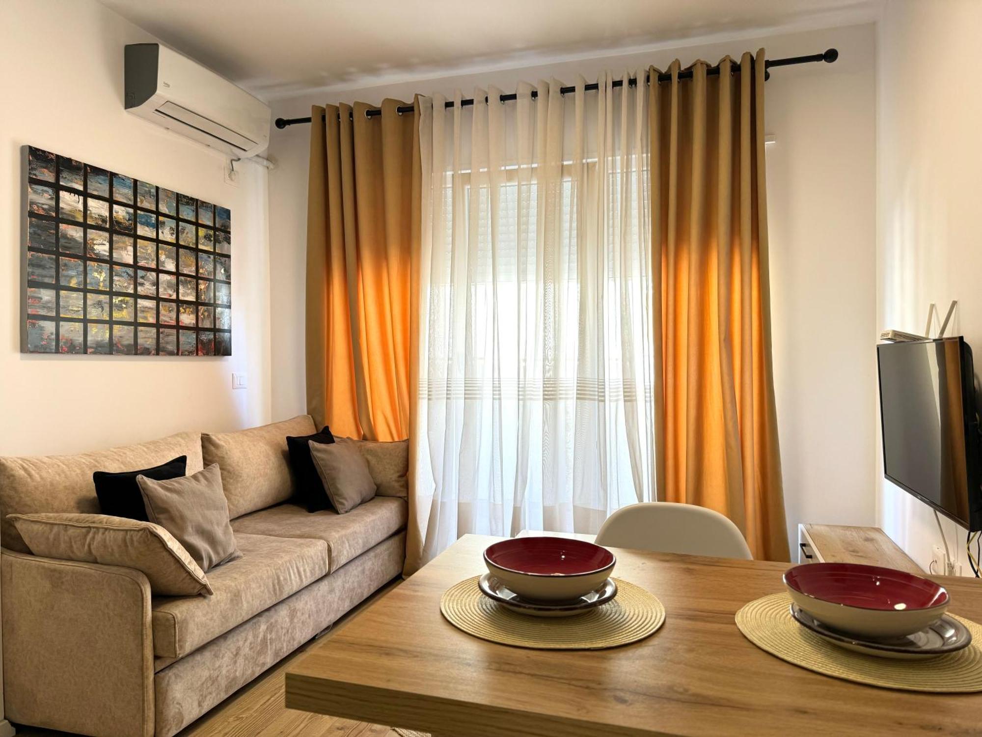 Apartment In The Heart Of Old Bazaar, Tirana - Hana Apartments Eksteriør bilde